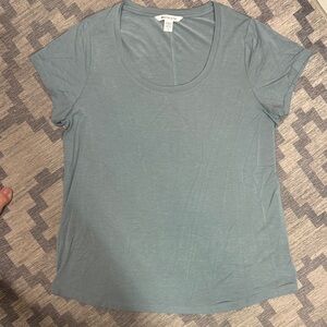 Athleta Women's light Blue Short Sleeve Tee